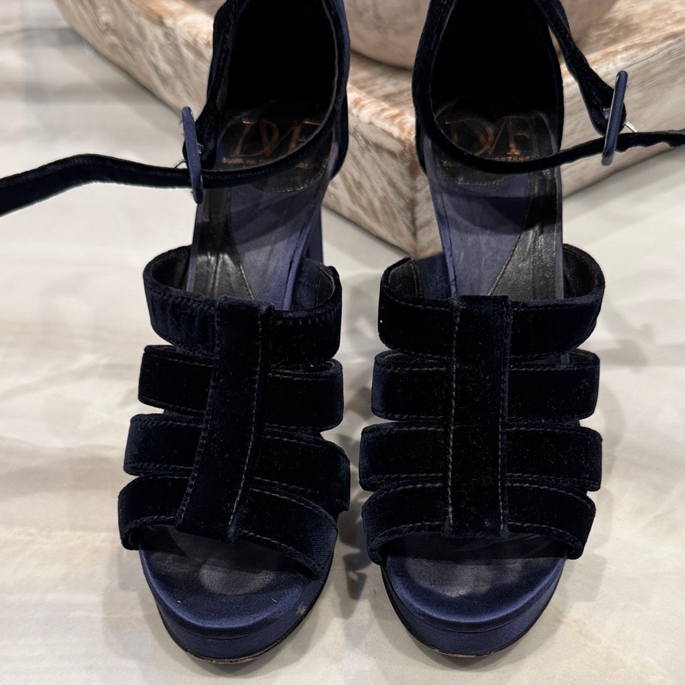 Diane Von Furstenberg Navy Velvet Heels